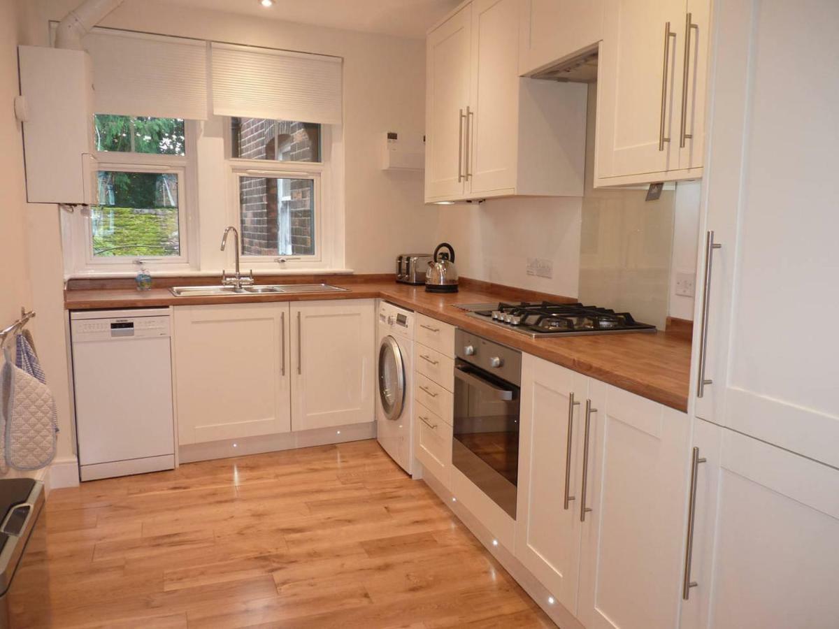 Brockenhurst Apartments Εξωτερικό φωτογραφία